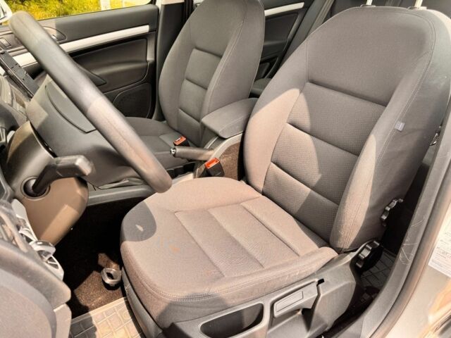 Сірий Шкода Октавія, об'ємом двигуна 1.9 л та пробігом 136 тис. км за 6000 $, фото 9 на Automoto.ua