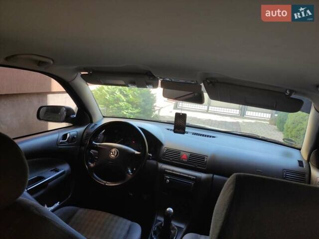 Шкода Октавия 2005 в Мукачеве на Automoto.ua Серый Шкода Октавия, объемом двигателя 1.6 л и пробегом 304 тыс. км за 5000 $, фото 4 на Automoto.ua