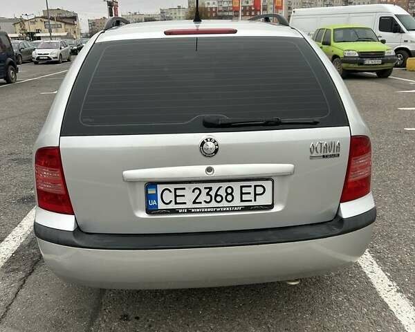 Серый Шкода Октавия, объемом двигателя 1.6 л и пробегом 255 тыс. км за 5000 $, фото 3 на Automoto.ua