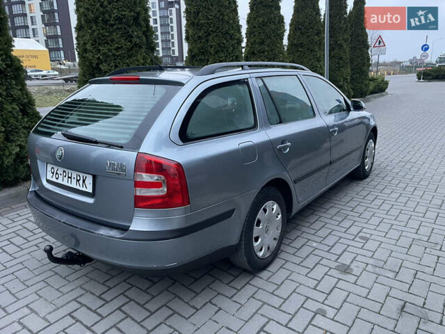 Серый Шкода Октавия, объемом двигателя 1.6 л и пробегом 223 тыс. км за 5850 $, фото 4 на Automoto.ua