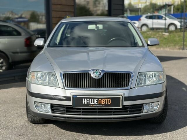 Шкода Октавия 2005 в Львове на Automoto.ua Серый Шкода Октавия, объемом двигателя 1.6 л и пробегом 295 тыс. км за 4999 $, фото 2 на Automoto.ua