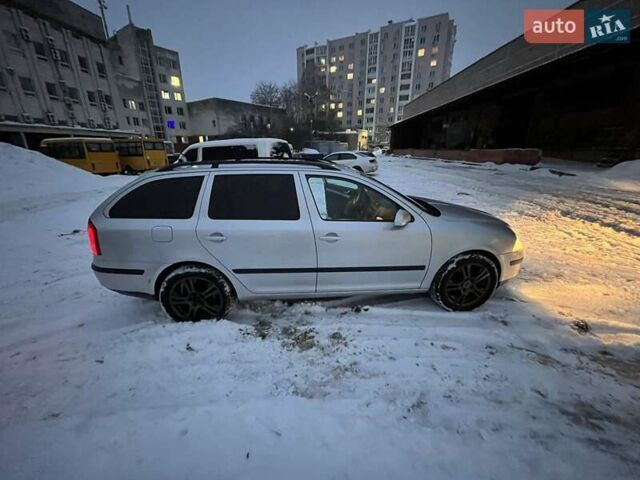 Серый Шкода Октавия, объемом двигателя 2 л и пробегом 220 тыс. км за 5500 $, фото 14 на Automoto.ua