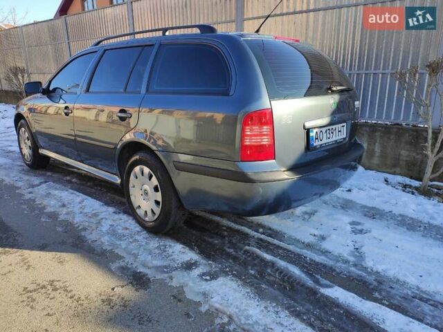 Шкода Октавия 2005 в Мукачеве на Automoto.ua Серый Шкода Октавия, объемом двигателя 1.6 л и пробегом 304 тыс. км за 5000 $, фото 6 на Automoto.ua