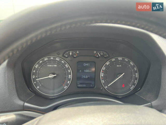 Сірий Шкода Октавія, об'ємом двигуна 1.6 л та пробігом 180 тис. км за 6100 $, фото 35 на Automoto.ua