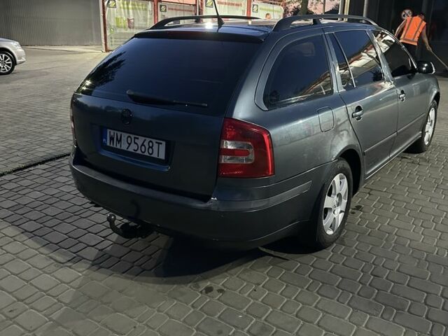 Серый Шкода Октавия, объемом двигателя 1.9 л и пробегом 400 тыс. км за 4000 $, фото 2 на Automoto.ua