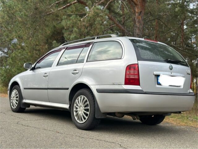 Серый Шкода Октавия, объемом двигателя 1.6 л и пробегом 580 тыс. км за 3300 $, фото 4 на Automoto.ua