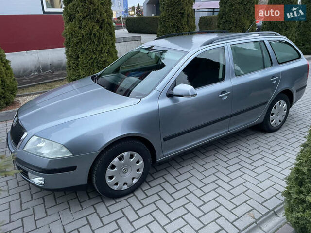 Серый Шкода Октавия, объемом двигателя 1.6 л и пробегом 223 тыс. км за 5850 $, фото 9 на Automoto.ua
