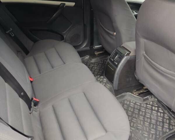 Серый Шкода Октавия, объемом двигателя 1.97 л и пробегом 265 тыс. км за 5199 $, фото 27 на Automoto.ua