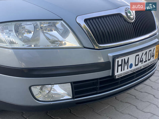 Серый Шкода Октавия, объемом двигателя 1.6 л и пробегом 208 тыс. км за 5950 $, фото 5 на Automoto.ua