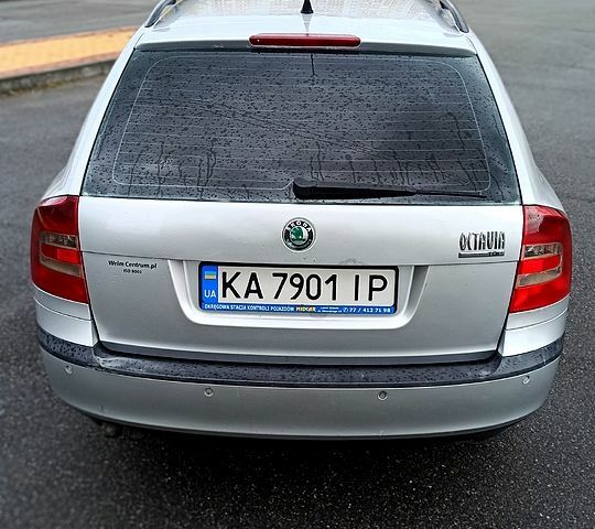 Шкода Октавия 2005 в Буче на Automoto.ua Серый Шкода Октавия, объемом двигателя 1.9 л и пробегом 338 тыс. км за 4450 $, фото 4 на Automoto.ua