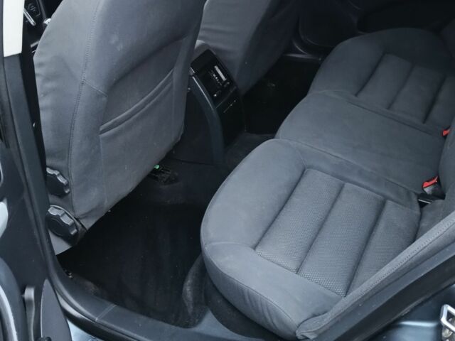 Серый Шкода Октавия, объемом двигателя 1.6 л и пробегом 263 тыс. км за 4599 $, фото 5 на Automoto.ua