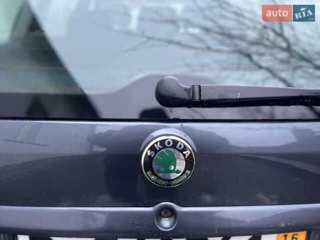 Серый Шкода Октавия, объемом двигателя 1.6 л и пробегом 223 тыс. км за 4900 $, фото 35 на Automoto.ua