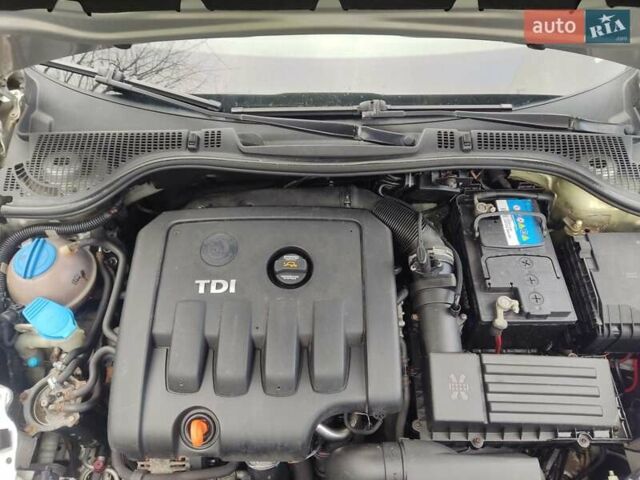 Серый Шкода Октавия, объемом двигателя 1.97 л и пробегом 265 тыс. км за 5199 $, фото 25 на Automoto.ua