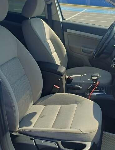 Серый Шкода Октавия, объемом двигателя 1.6 л и пробегом 278 тыс. км за 5300 $, фото 15 на Automoto.ua