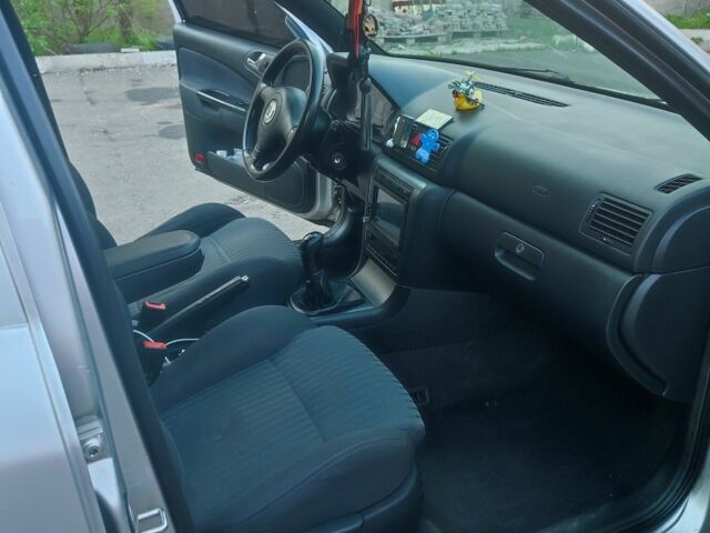 Серый Шкода Октавия, объемом двигателя 1.8 л и пробегом 288 тыс. км за 5475 $, фото 4 на Automoto.ua