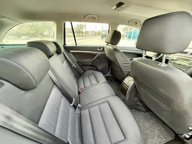 Серый Шкода Октавия, объемом двигателя 2 л и пробегом 460 тыс. км за 2650 $, фото 7 на Automoto.ua