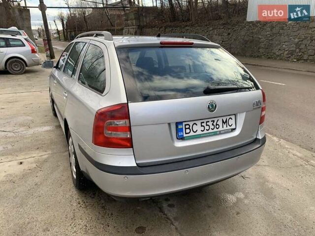 Серый Шкода Октавия, объемом двигателя 1.6 л и пробегом 260 тыс. км за 4100 $, фото 5 на Automoto.ua