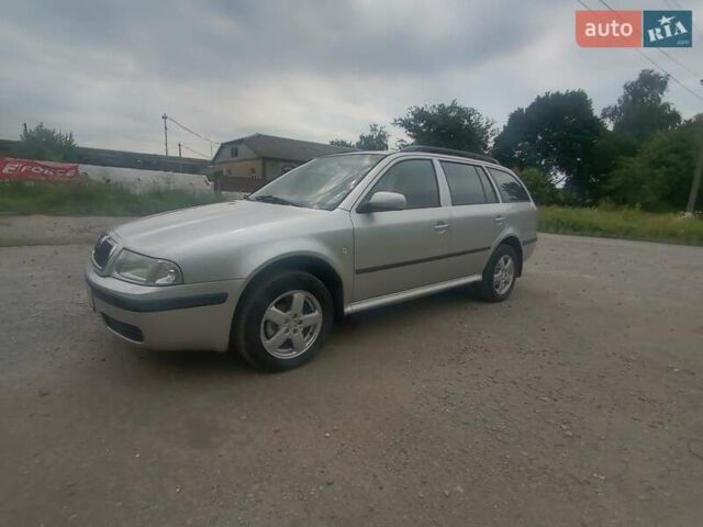 Серый Шкода Октавия, объемом двигателя 1.6 л и пробегом 212 тыс. км за 5900 $, фото 2 на Automoto.ua