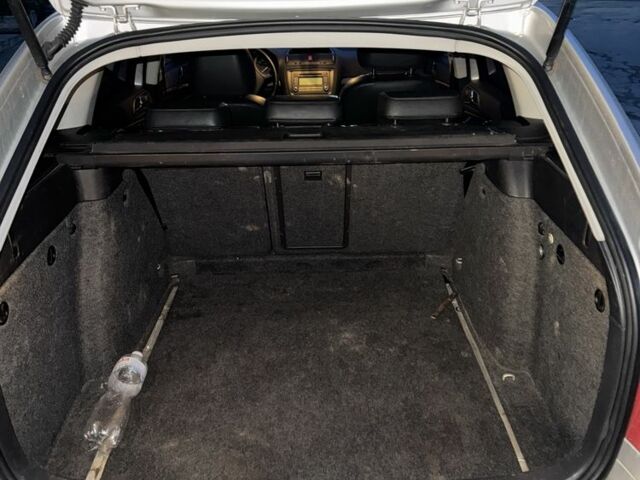 Сірий Шкода Октавія, об'ємом двигуна 2 л та пробігом 369 тис. км за 2499 $, фото 3 на Automoto.ua