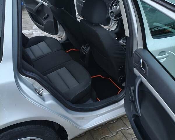 Серый Шкода Октавия, объемом двигателя 1.6 л и пробегом 196 тыс. км за 5950 $, фото 9 на Automoto.ua