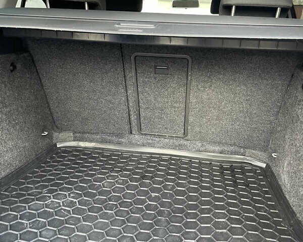 Серый Шкода Октавия, объемом двигателя 1.6 л и пробегом 253 тыс. км за 4700 $, фото 33 на Automoto.ua