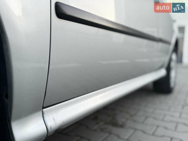 Сірий Шкода Октавія, об'ємом двигуна 1.6 л та пробігом 210 тис. км за 4399 $, фото 31 на Automoto.ua