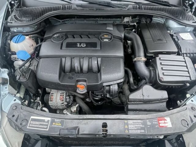 Серый Шкода Октавия, объемом двигателя 1.6 л и пробегом 188 тыс. км за 6700 $, фото 6 на Automoto.ua