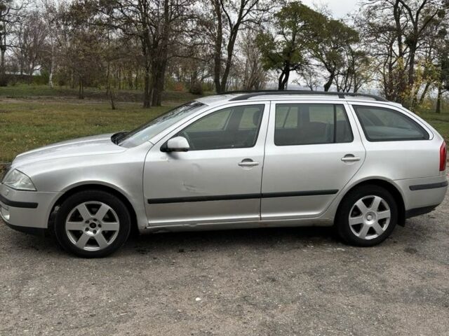 Серый Шкода Октавия, объемом двигателя 1.9 л и пробегом 350 тыс. км за 2350 $, фото 1 на Automoto.ua