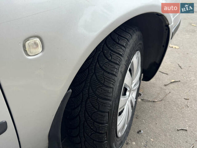 Серый Шкода Октавия, объемом двигателя 1.78 л и пробегом 265 тыс. км за 5900 $, фото 4 на Automoto.ua