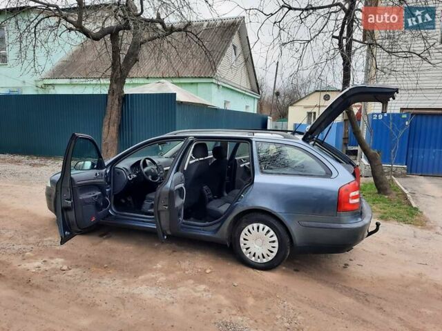 Серый Шкода Октавия, объемом двигателя 1.6 л и пробегом 198 тыс. км за 5950 $, фото 64 на Automoto.ua