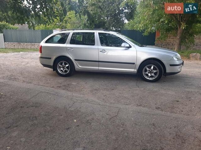 Серый Шкода Октавия, объемом двигателя 1.6 л и пробегом 220 тыс. км за 6200 $, фото 41 на Automoto.ua