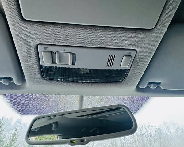 Серый Шкода Октавия, объемом двигателя 2 л и пробегом 319 тыс. км за 5900 $, фото 12 на Automoto.ua