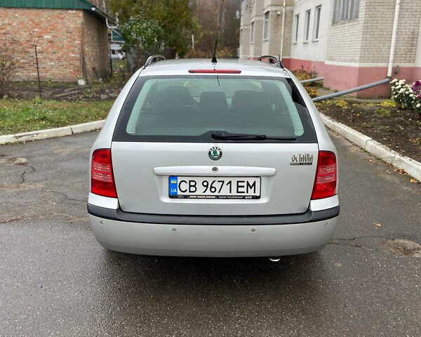Серый Шкода Октавия, объемом двигателя 1.6 л и пробегом 240 тыс. км за 5800 $, фото 3 на Automoto.ua