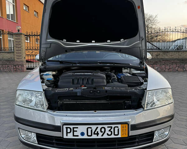 Серый Шкода Октавия, объемом двигателя 1.6 л и пробегом 277 тыс. км за 6300 $, фото 43 на Automoto.ua