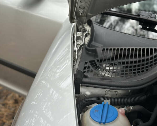 Серый Шкода Октавия, объемом двигателя 1.6 л и пробегом 249 тыс. км за 5950 $, фото 38 на Automoto.ua