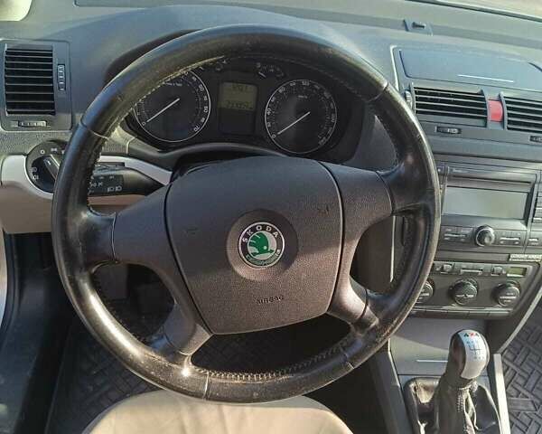 Сірий Шкода Октавія, об'ємом двигуна 0 л та пробігом 237 тис. км за 6500 $, фото 1 на Automoto.ua