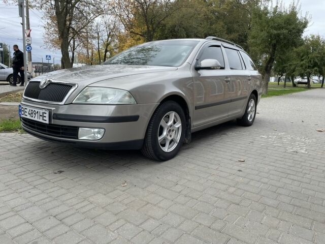 Сірий Шкода Октавія, об'ємом двигуна 1.6 л та пробігом 305 тис. км за 5200 $, фото 1 на Automoto.ua