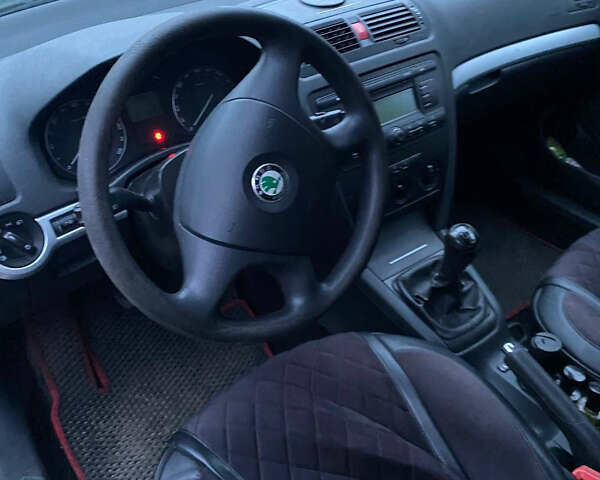 Серый Шкода Октавия, объемом двигателя 1.9 л и пробегом 232 тыс. км за 4600 $, фото 8 на Automoto.ua