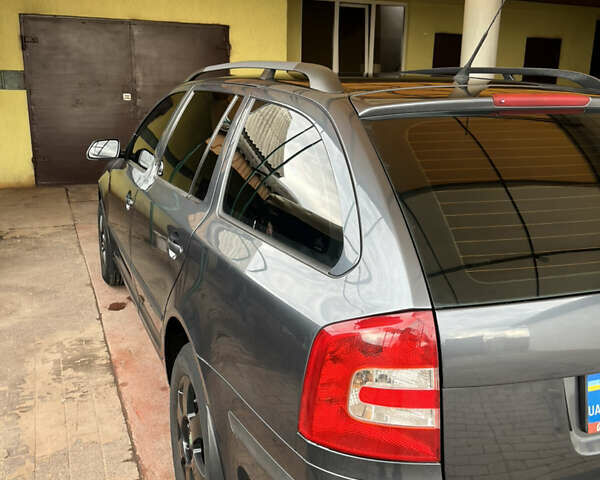 Сірий Шкода Октавія, об'ємом двигуна 1.98 л та пробігом 241 тис. км за 6800 $, фото 4 на Automoto.ua