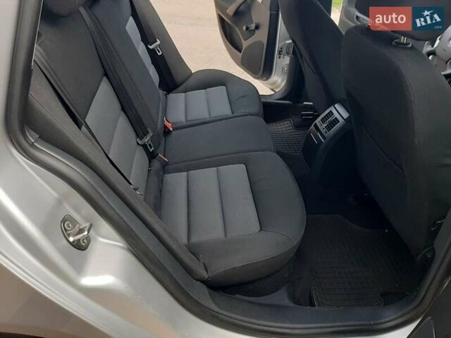 Серый Шкода Октавия, объемом двигателя 1.6 л и пробегом 220 тыс. км за 6200 $, фото 145 на Automoto.ua