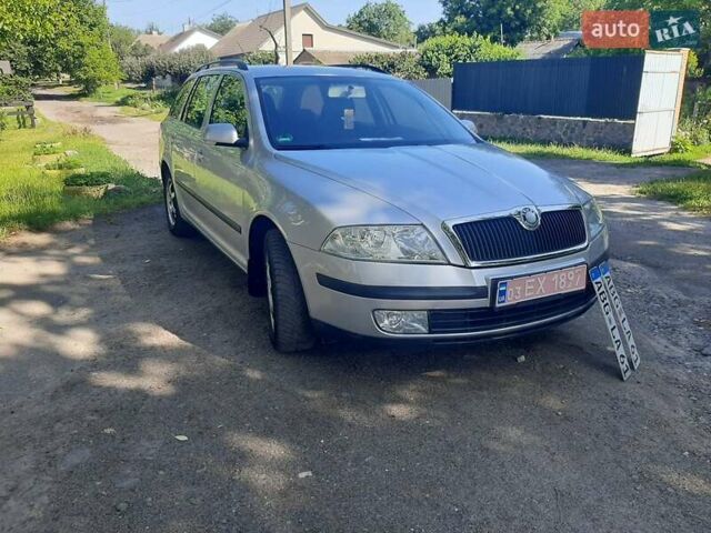 Серый Шкода Октавия, объемом двигателя 1.6 л и пробегом 220 тыс. км за 6200 $, фото 8 на Automoto.ua