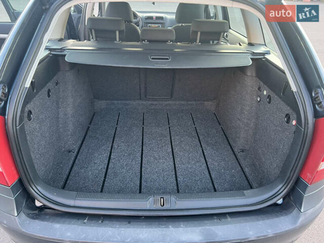 Сірий Шкода Октавія, об'ємом двигуна 1.6 л та пробігом 228 тис. км за 5600 $, фото 24 на Automoto.ua