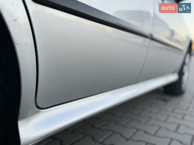 Серый Шкода Октавия, объемом двигателя 1.6 л и пробегом 210 тыс. км за 4599 $, фото 39 на Automoto.ua