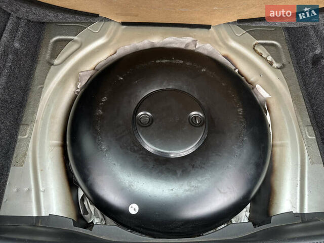 Шкода Октавия 2006 в Киеве на Automoto.ua Серый Шкода Октавия, объемом двигателя 1.6 л и пробегом 249 тыс. км за 6350 $, фото 35 на Automoto.ua