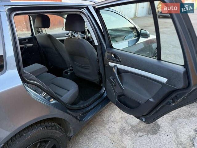 Серый Шкода Октавия, объемом двигателя 1.6 л и пробегом 170 тыс. км за 6500 $, фото 18 на Automoto.ua