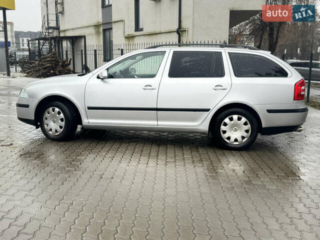 Серый Шкода Октавия, объемом двигателя 1.6 л и пробегом 185 тыс. км за 5750 $, фото 6 на Automoto.ua