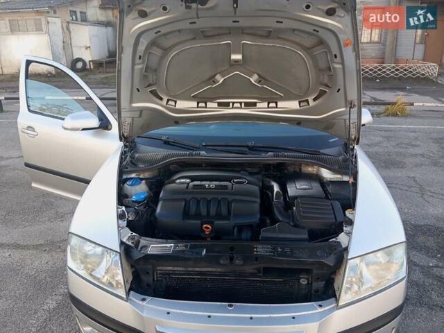 Серый Шкода Октавия, объемом двигателя 1.6 л и пробегом 176 тыс. км за 6200 $, фото 7 на Automoto.ua