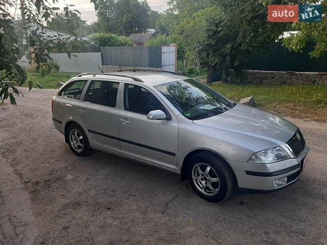 Серый Шкода Октавия, объемом двигателя 1.6 л и пробегом 220 тыс. км за 6200 $, фото 42 на Automoto.ua