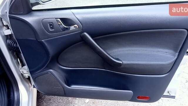 Серый Шкода Октавия, объемом двигателя 1.6 л и пробегом 212 тыс. км за 5700 $, фото 6 на Automoto.ua