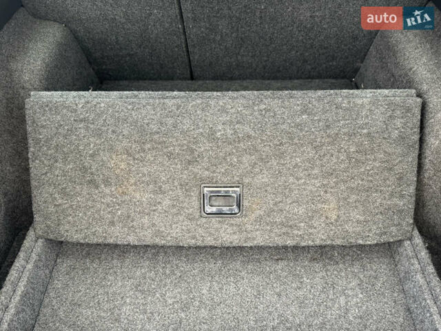 Сірий Шкода Октавія, об'ємом двигуна 1.6 л та пробігом 210 тис. км за 4399 $, фото 41 на Automoto.ua